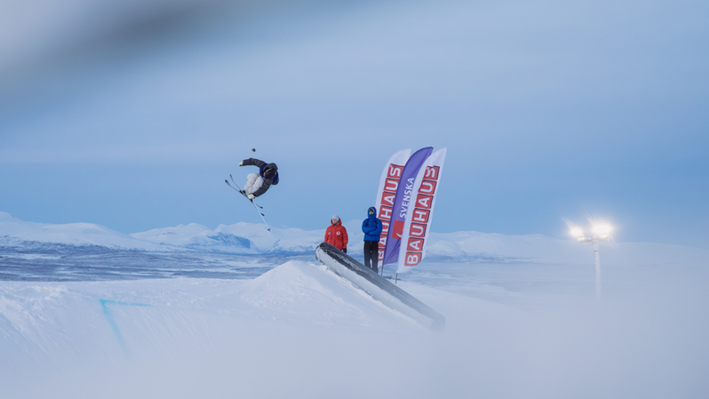Säsongens första FIS-tävling i Kiruna blev succé. Foto: Jonathan Vitblom.